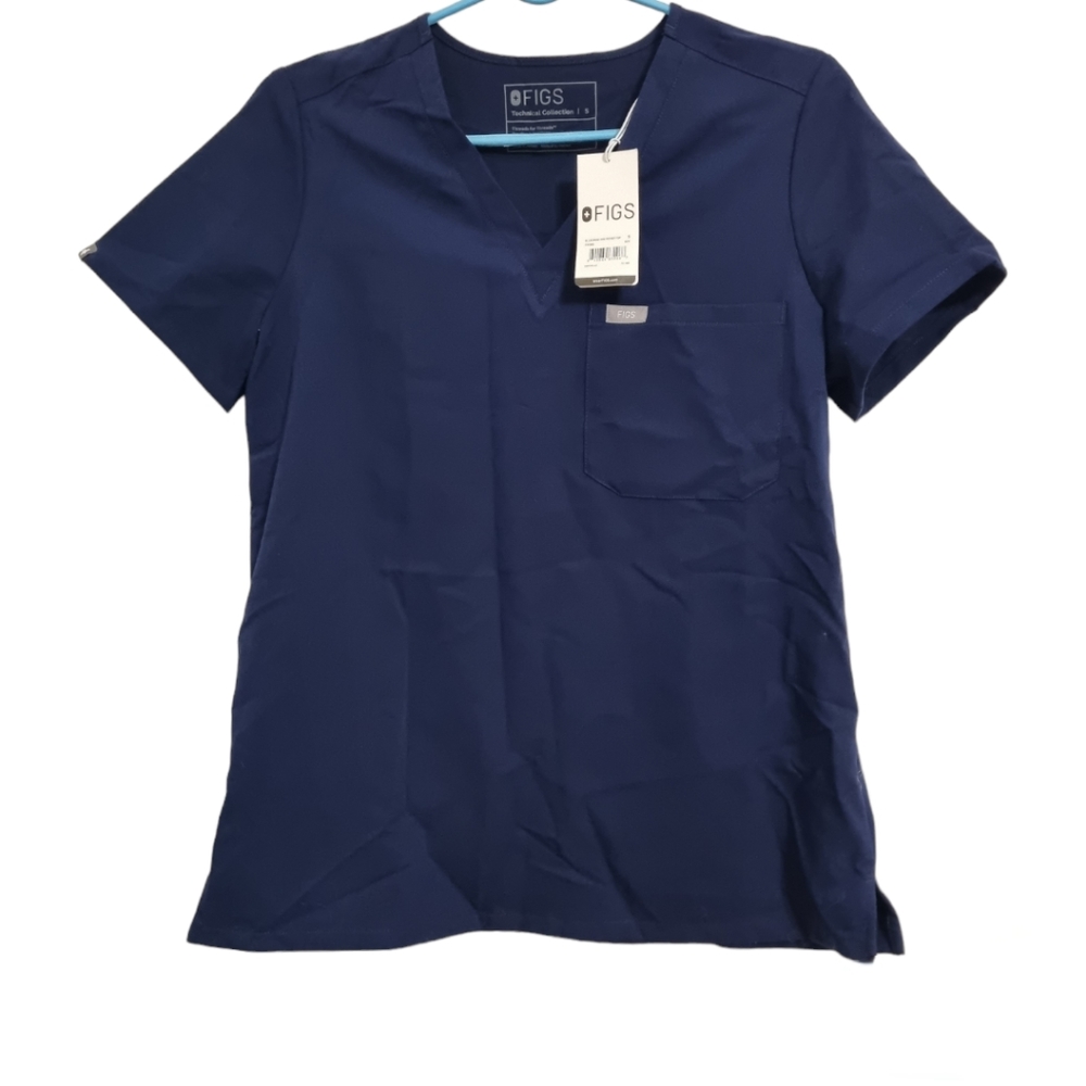 Figs- Women Catarina One Pocket Top